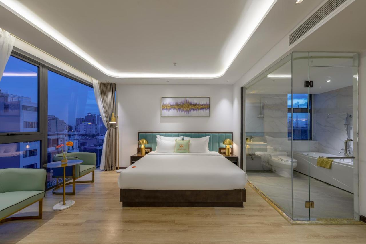 Cordial Grand Hotel Da Nang Beach - Infinity Rooftop Pool Екстериор снимка