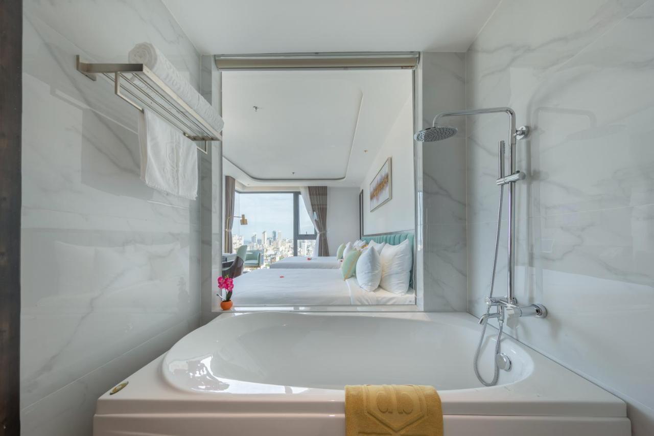 Cordial Grand Hotel Da Nang Beach - Infinity Rooftop Pool Екстериор снимка