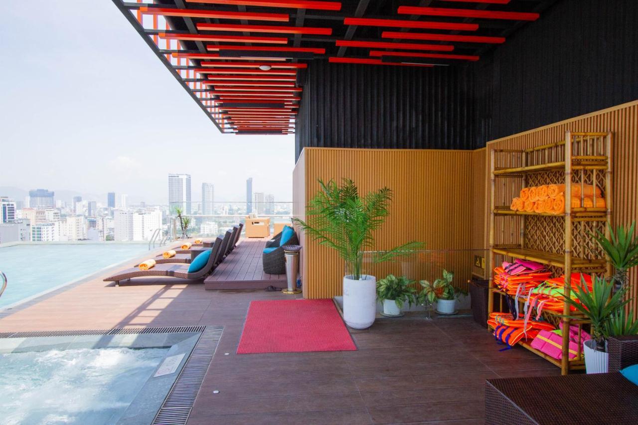 Cordial Grand Hotel Da Nang Beach - Infinity Rooftop Pool Екстериор снимка