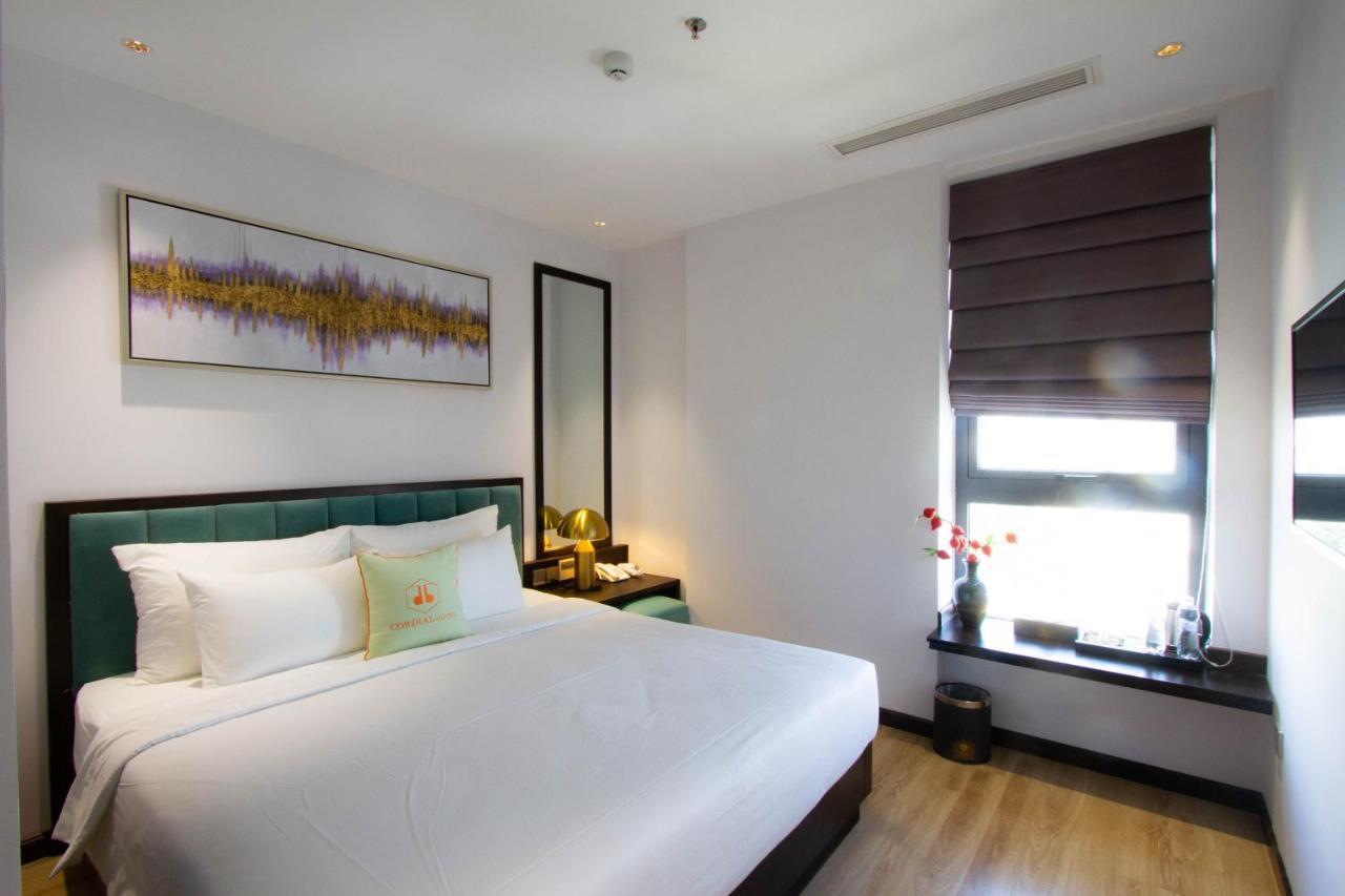 Cordial Grand Hotel Da Nang Beach - Infinity Rooftop Pool Екстериор снимка